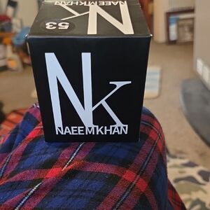Naeem Khan Black and White Box